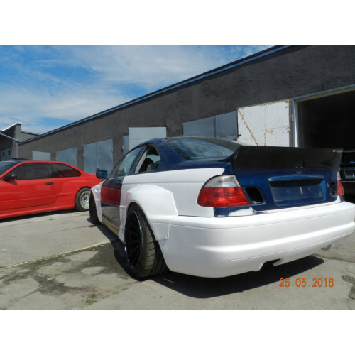 ЗАДНИЙ БАМПЕР BMW E46 купе, стиль M3