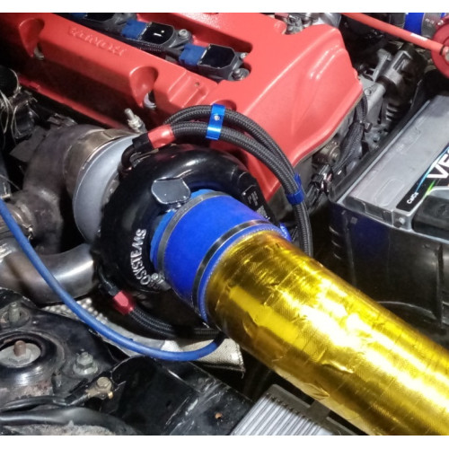 Держатель армированного шланга