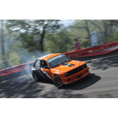 Передние крылья PANDEM, BMW E30 COUPE